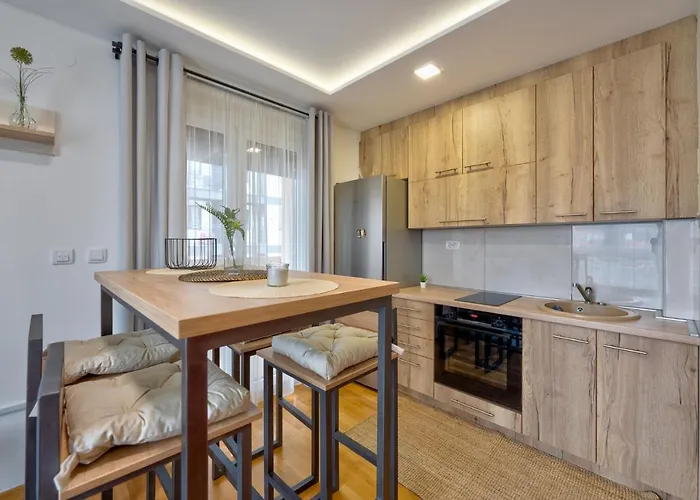 Montis 兹拉蒂博尔