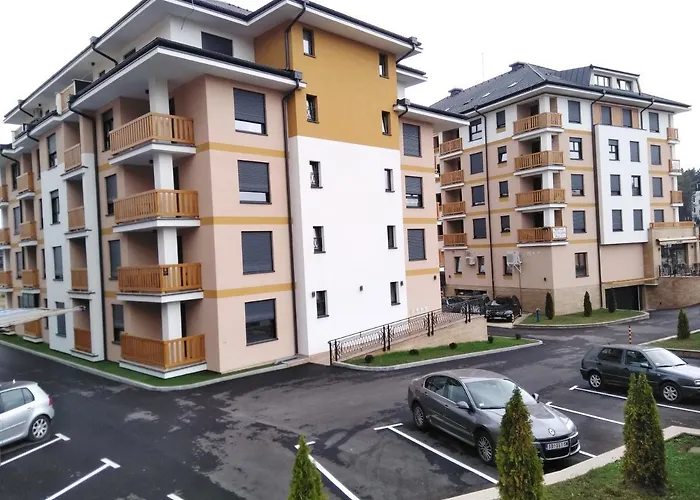 公寓 Montis 兹拉蒂博尔